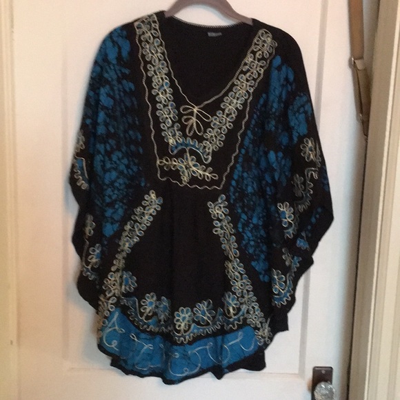 india Tops - India shirt 💎💎cotton blue Lg. Xl Gild embroider